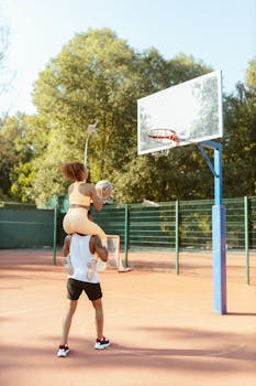 pexels-cocktail-restaurant-3568174