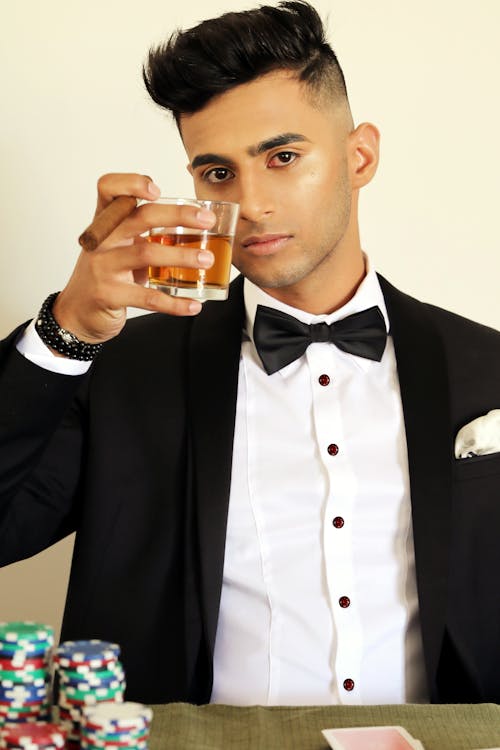 Laina Yritys: Tietoa Ja Vinkit Yrityslainan Hakemiseen Ja Kilpailuttamiseen