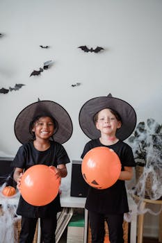 Yrittäjä Lainaa Yritykselle Rahaa: Mahdollisuudet, Prosessit Ja Toimintatavat