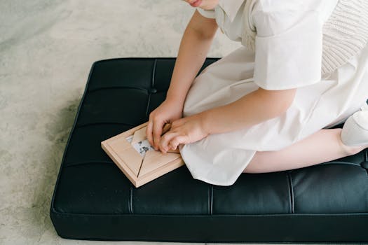 people playing racquetball